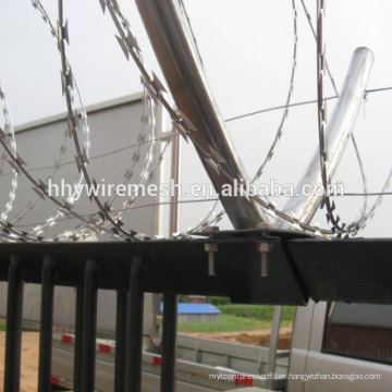 Stainless steel sharp razor wire, SS304 barbed razor concertina wire